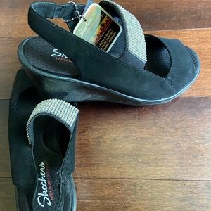 Women size 10 sandals from Skechers brand new